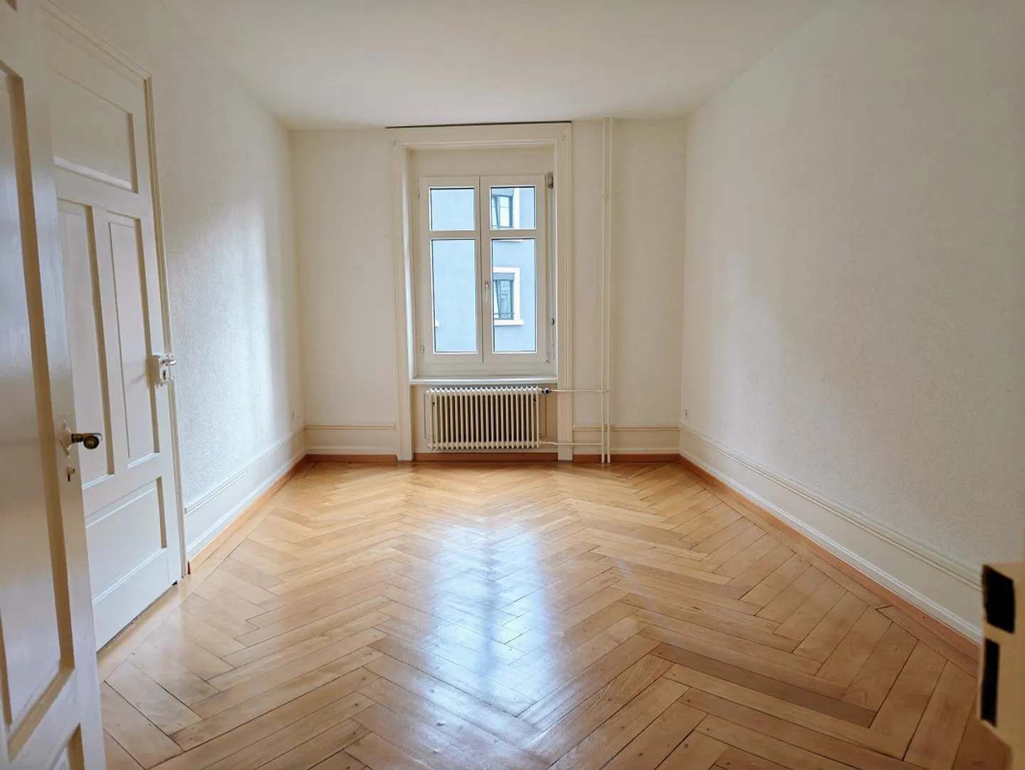 Charmante 3-Zimmerwohnung mit Balkon und neuer Küche - Foto 2 von 11