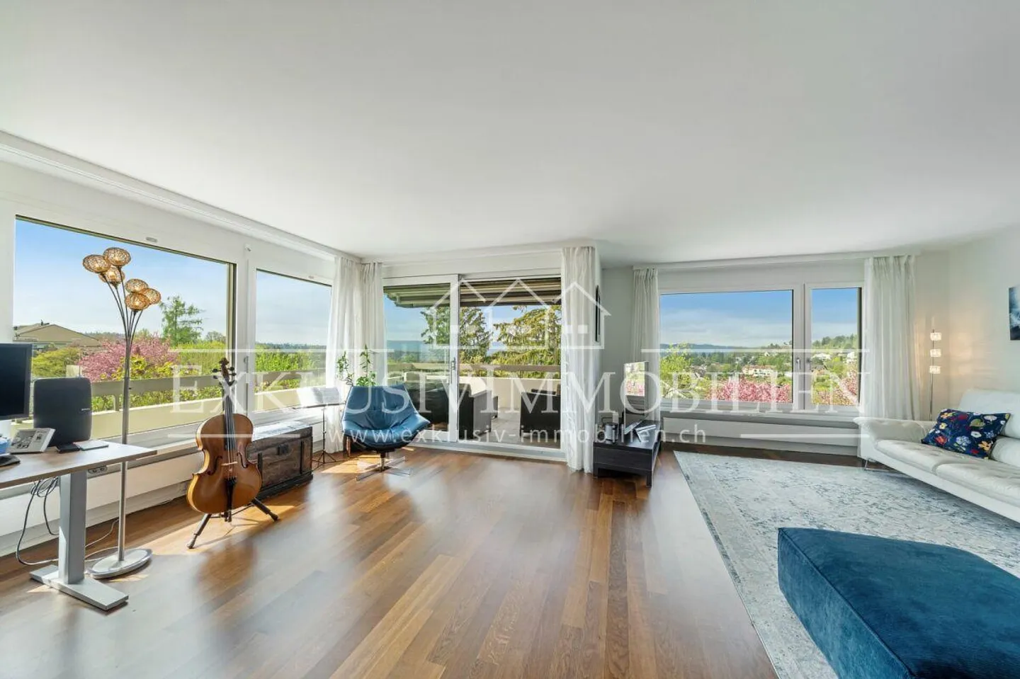 Vivere con vista panoramica nel cuore di Zumikon - Appartamento in proprietà con s... - Foto 1 di 5