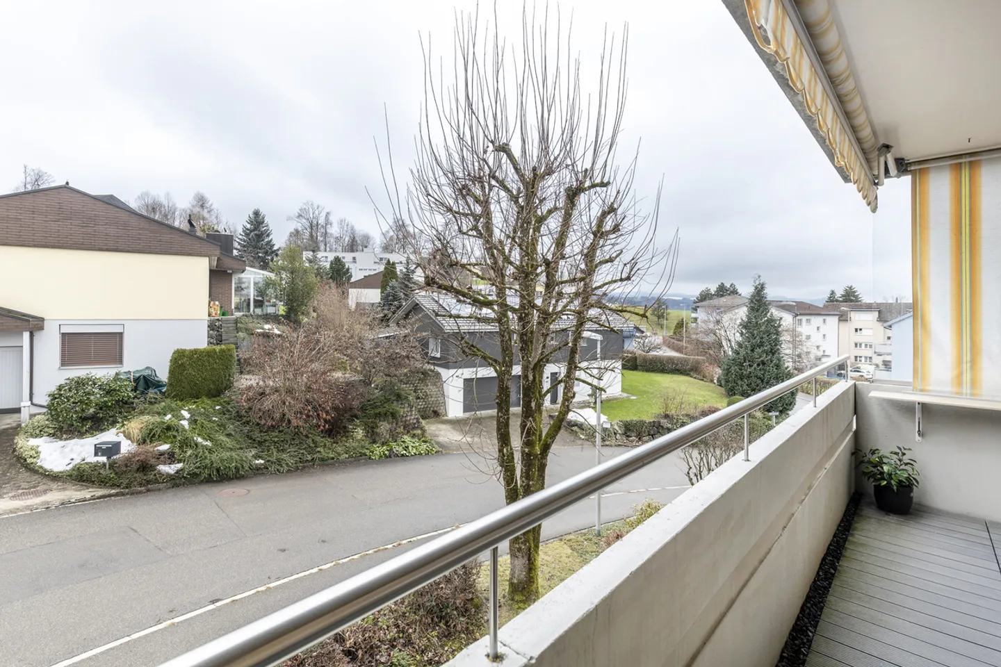 Family-friendly living in a good location - Photo 10 of 11