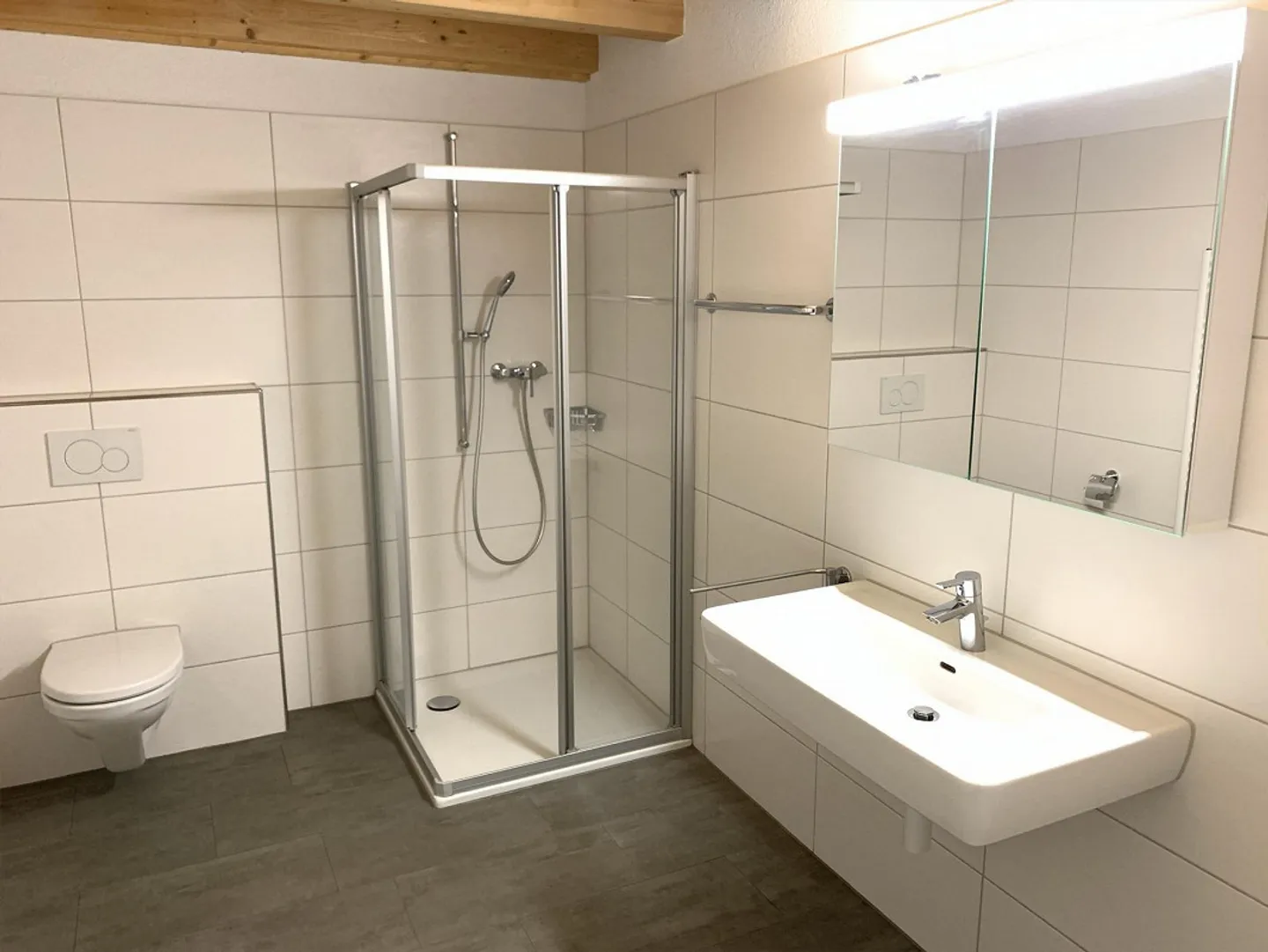 Generous 2.5 room apartment over two floors - Photo 4 of 10