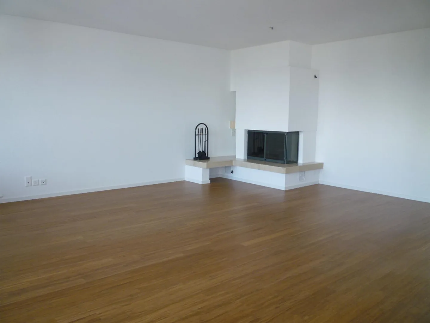Appartement moderne de 4½ pièces avec vue près de la gare - Photo 1 sur 7