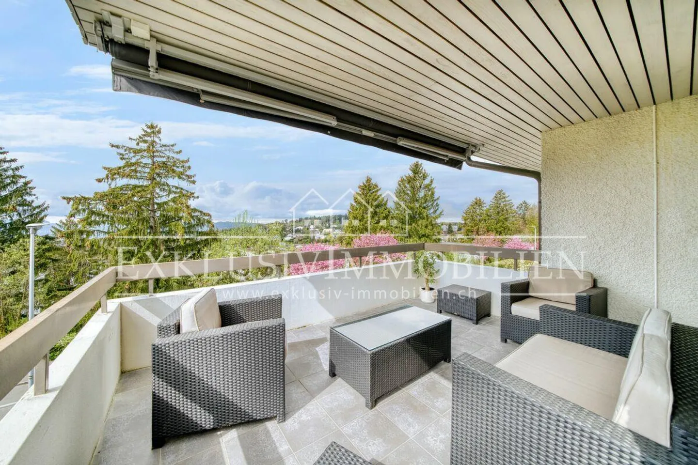 Vivere con vista panoramica nel cuore di Zumikon - Appartamento in proprietà con s... - Foto 4 di 5