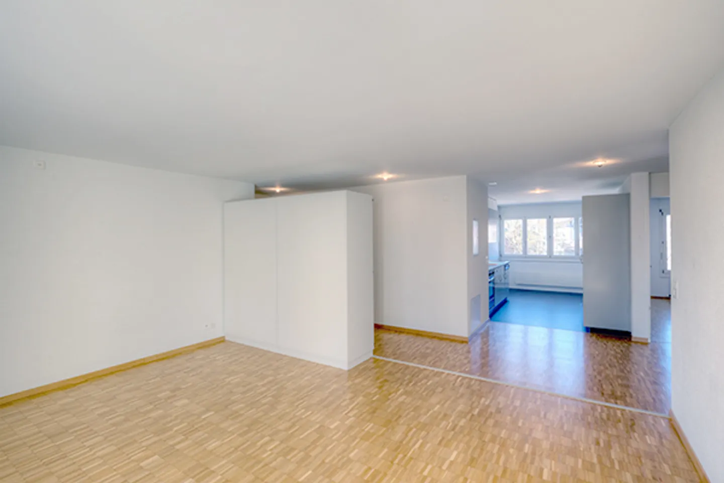 Appartamento 2.5 stanze - Foto 2 di 6