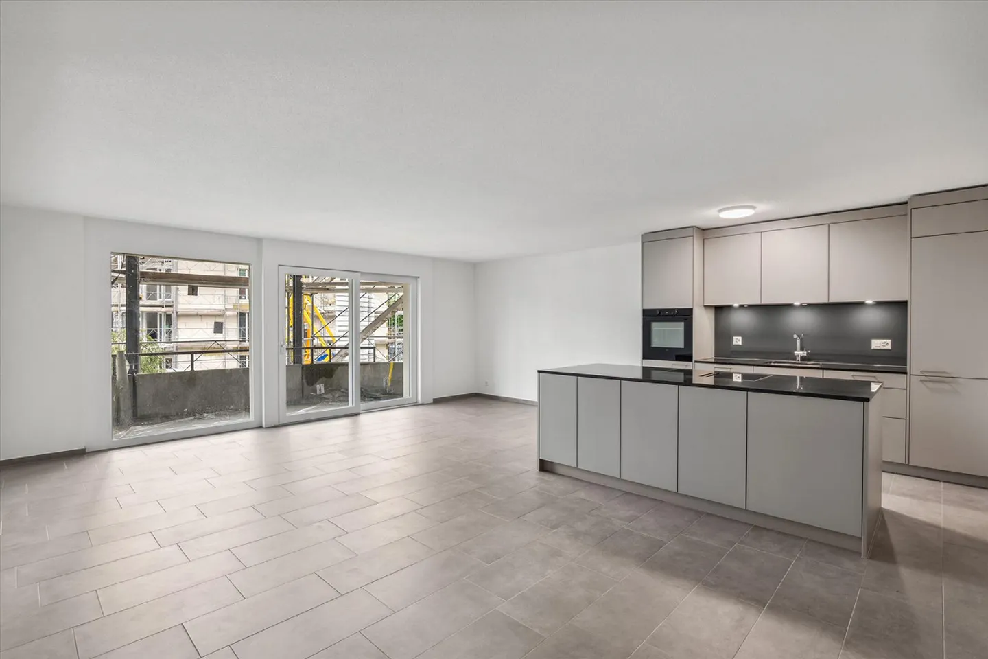 Here ends your apartment search! - Photo 3 of 6