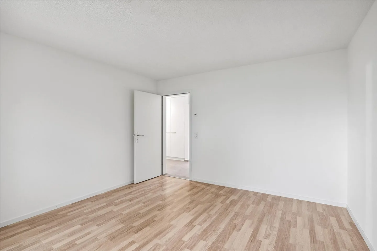 Here ends your apartment search! - Photo 5 of 6