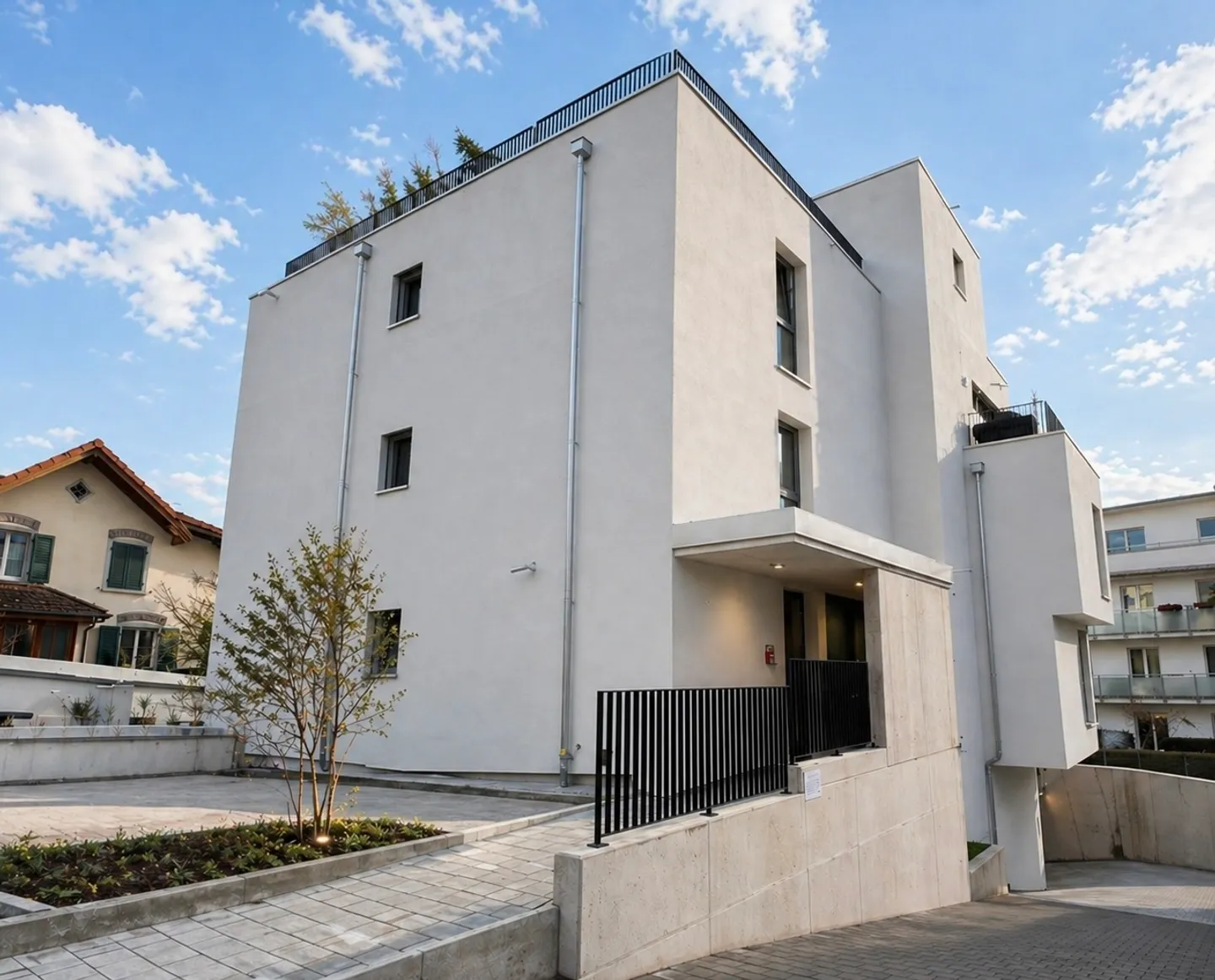 Exclusive 3.5-room apartment with terrace, preferred location - Photo 9 of 10