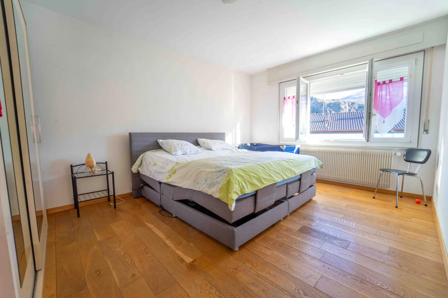 Charming Apartment in Sion - Photo 5 of 10