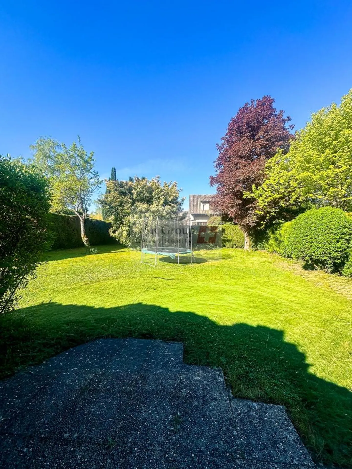 Bella casa familiare con grande giardino a Veyrier - Foto 6 di 6