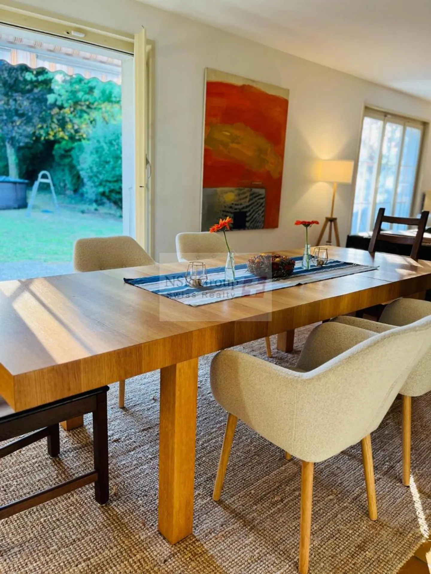 Bella casa familiare con grande giardino a Veyrier - Foto 3 di 6