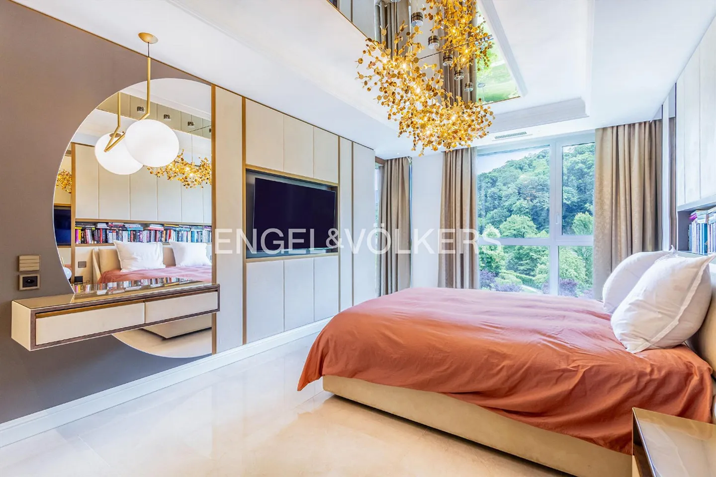Appartamento attico prestigioso con vista sul lago e terrazza sul tetto - Foto 8 di 15