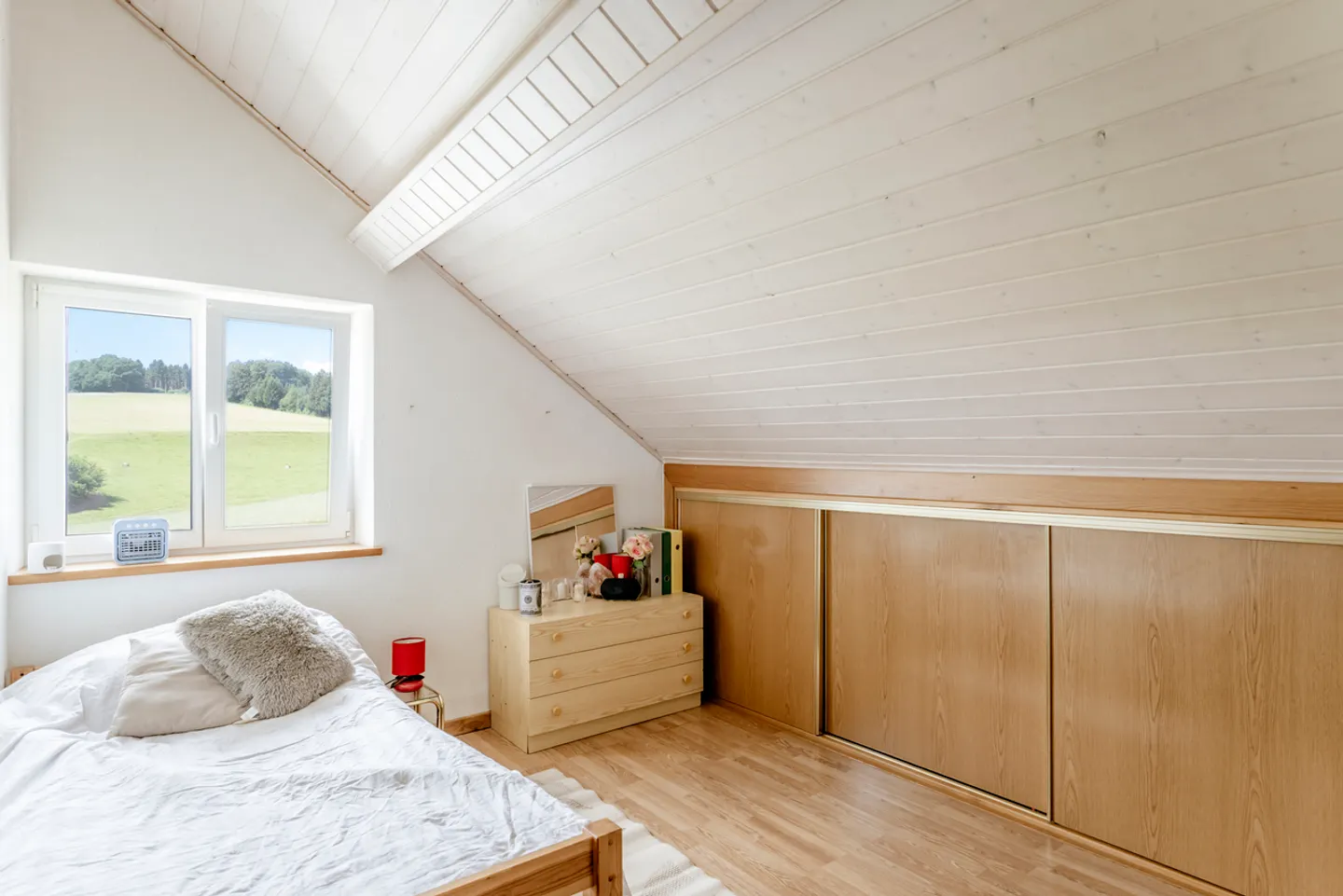 Charming Renovated Farmhouse - Photo 5 of 10