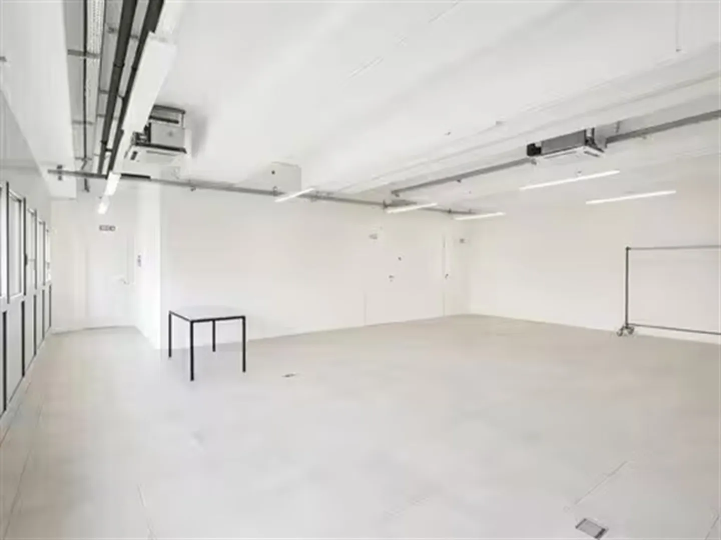 Office space - Photo 1 of 1