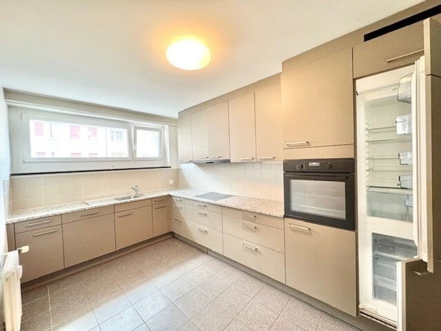 Louer un appartement de 3 pièces à Bâle - Photo 5 sur 8