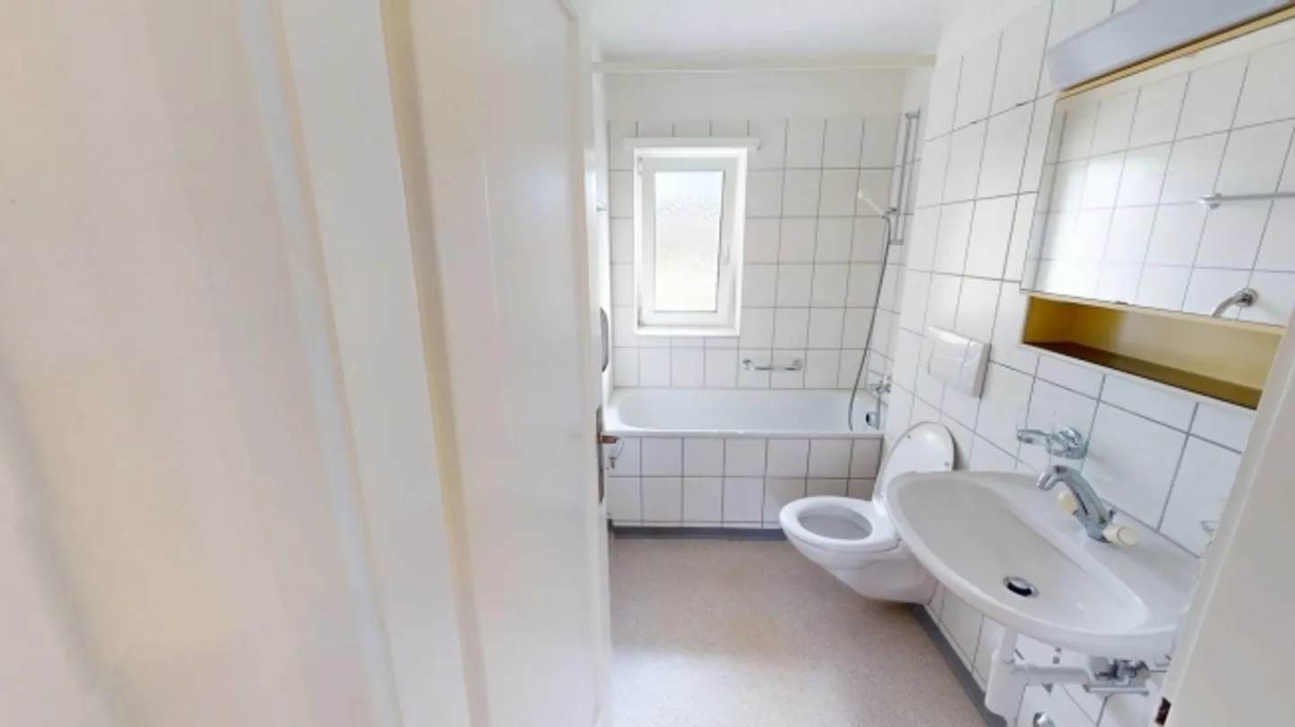 Appartement lumineux de 4 pièces à louer temporairement à Zürich-Oerlikon (jusqu'au 31.03.2027) - Photo 5 sur 10