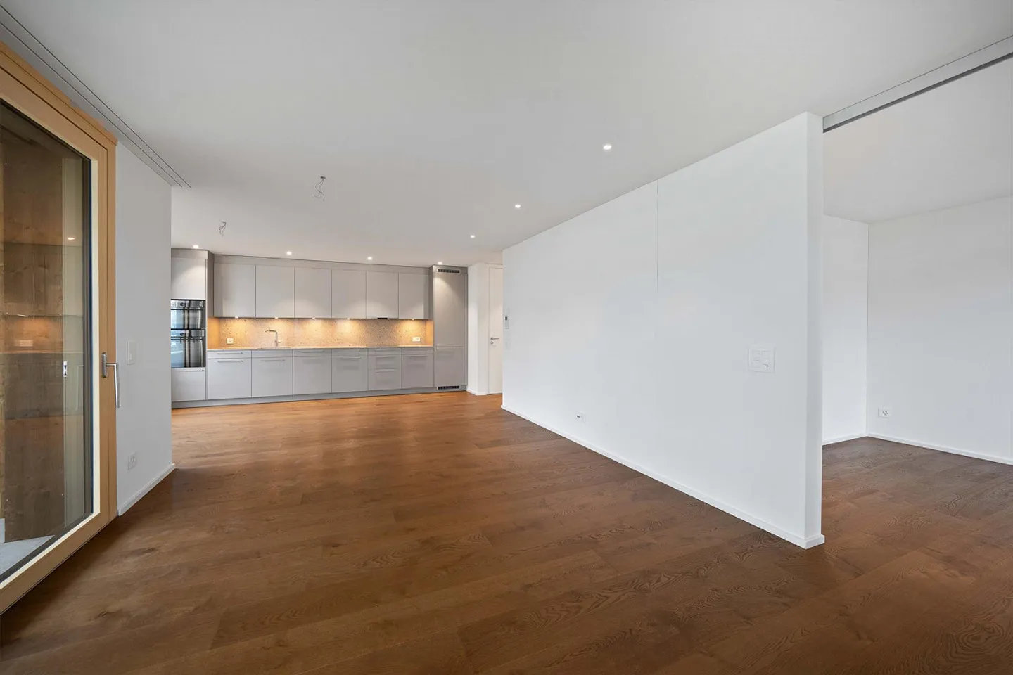 Modern 2.5-room apartment in Degersheim - Living at Wolfensberg - Photo 3 of 9