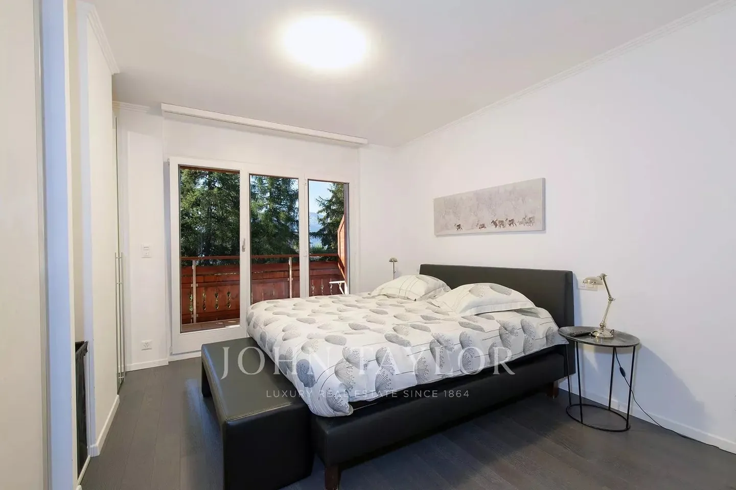 Seltenes und prächtiges Dachgeschoß-Duplex in der Innenstadt von Crans-Montana - Foto 6 von 11