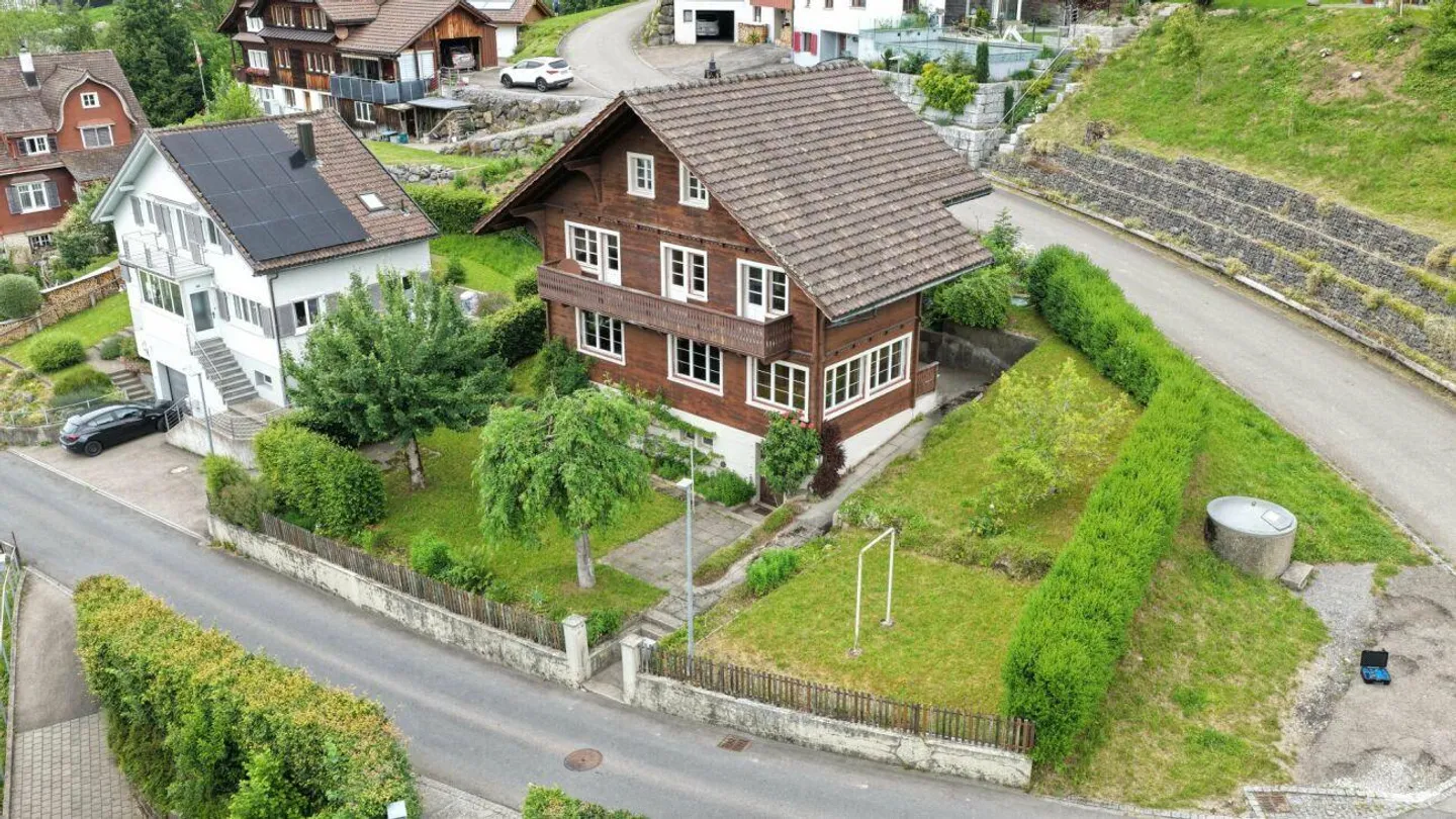 Chalet en bois charmant avec jardin et vue dégagée - Photo 18 sur 18