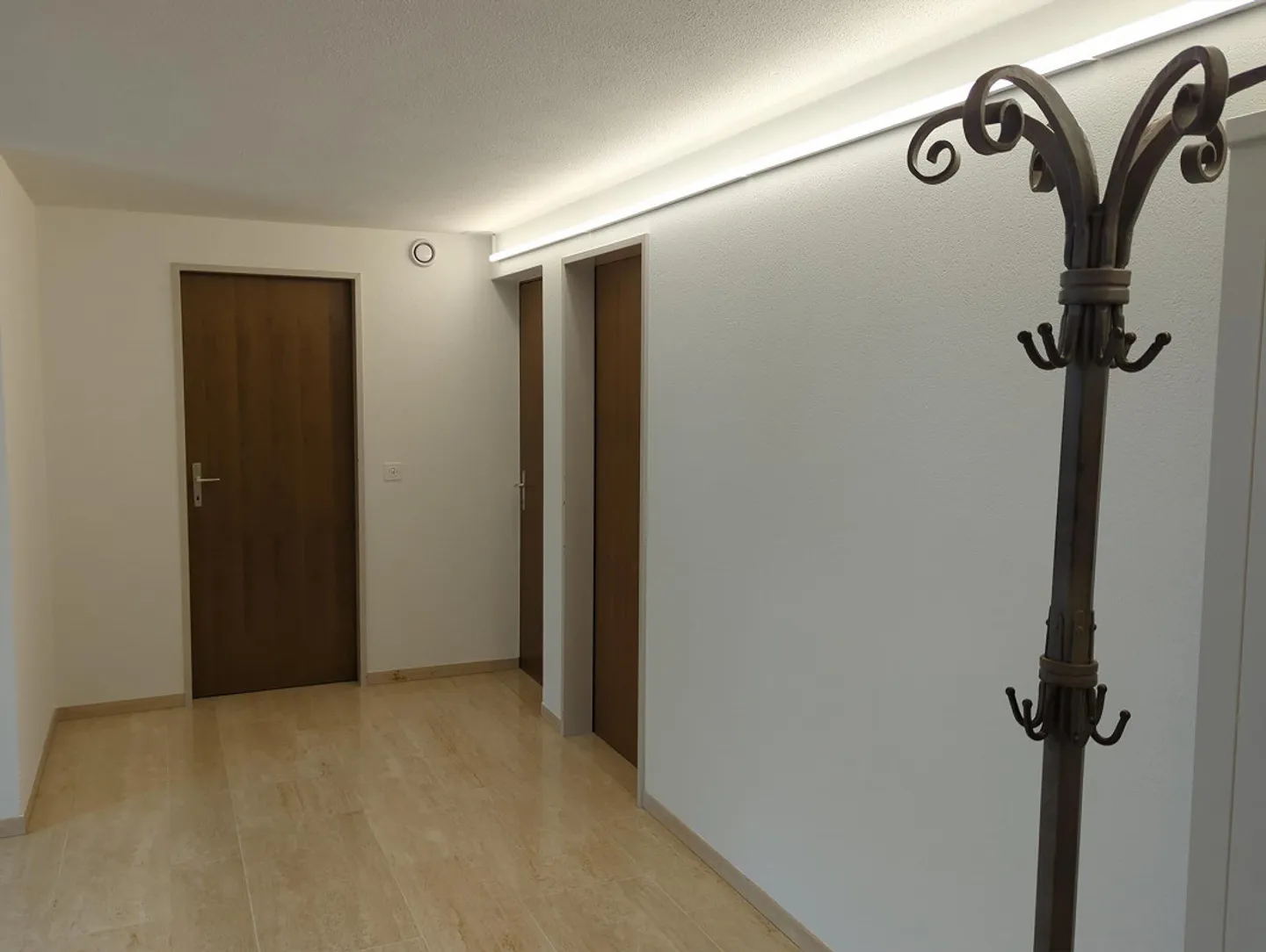Casa indipendente di 6 stanze in vendita - Foto 3 di 30