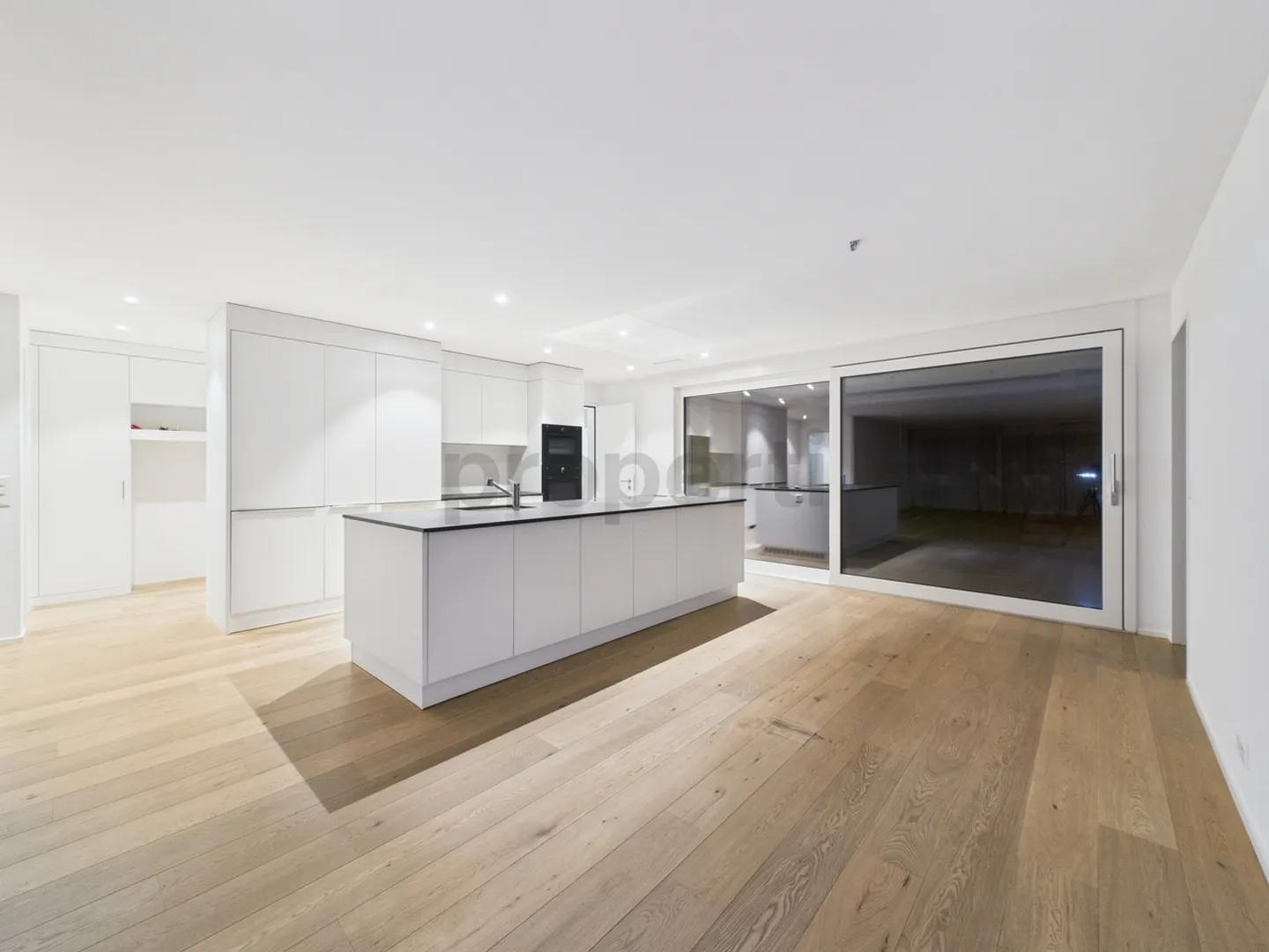 Appartement de jardin exclusif de 5,5 pièces avec confort moderne et standard Minergie-Plus à Wädenswil - Photo 2 sur 12