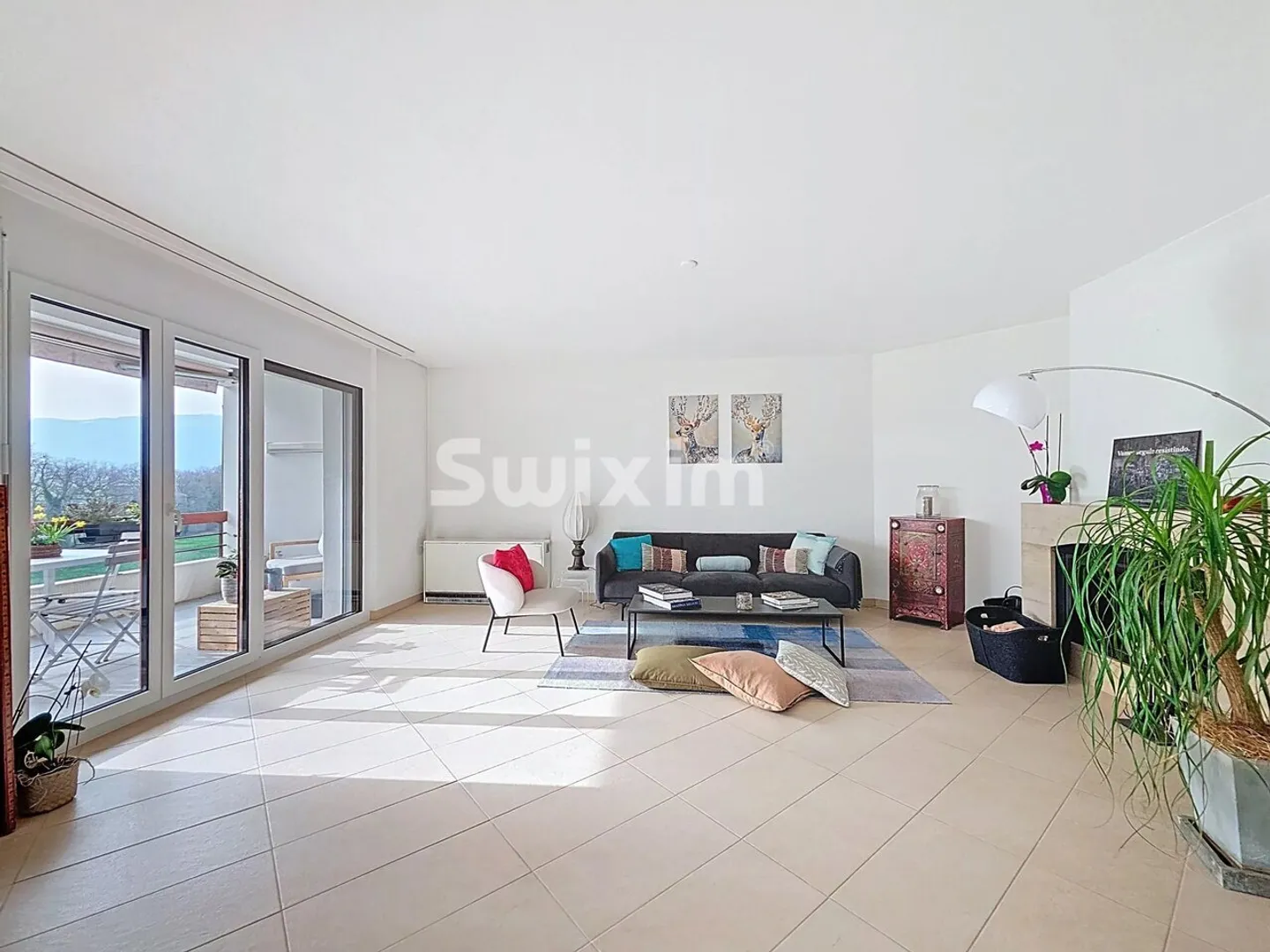 Spacious 4.5-Room Apartment - Photo 4 of 13