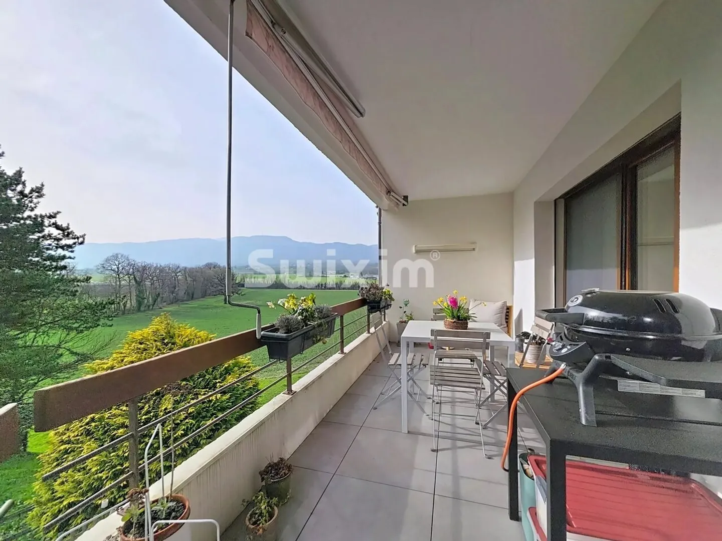 Spacious 4.5-Room Apartment - Photo 11 of 13