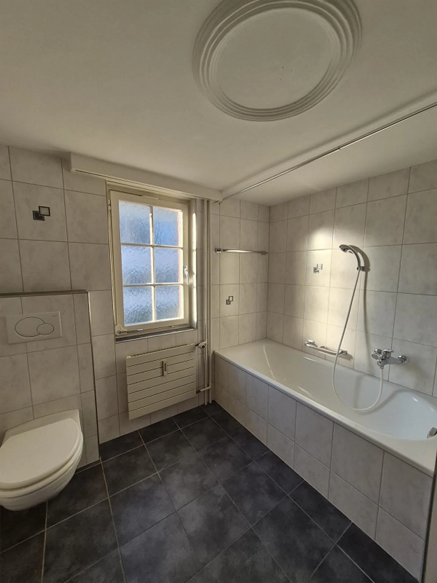 Family Apartment in Quiet Community - Photo 5 of 13