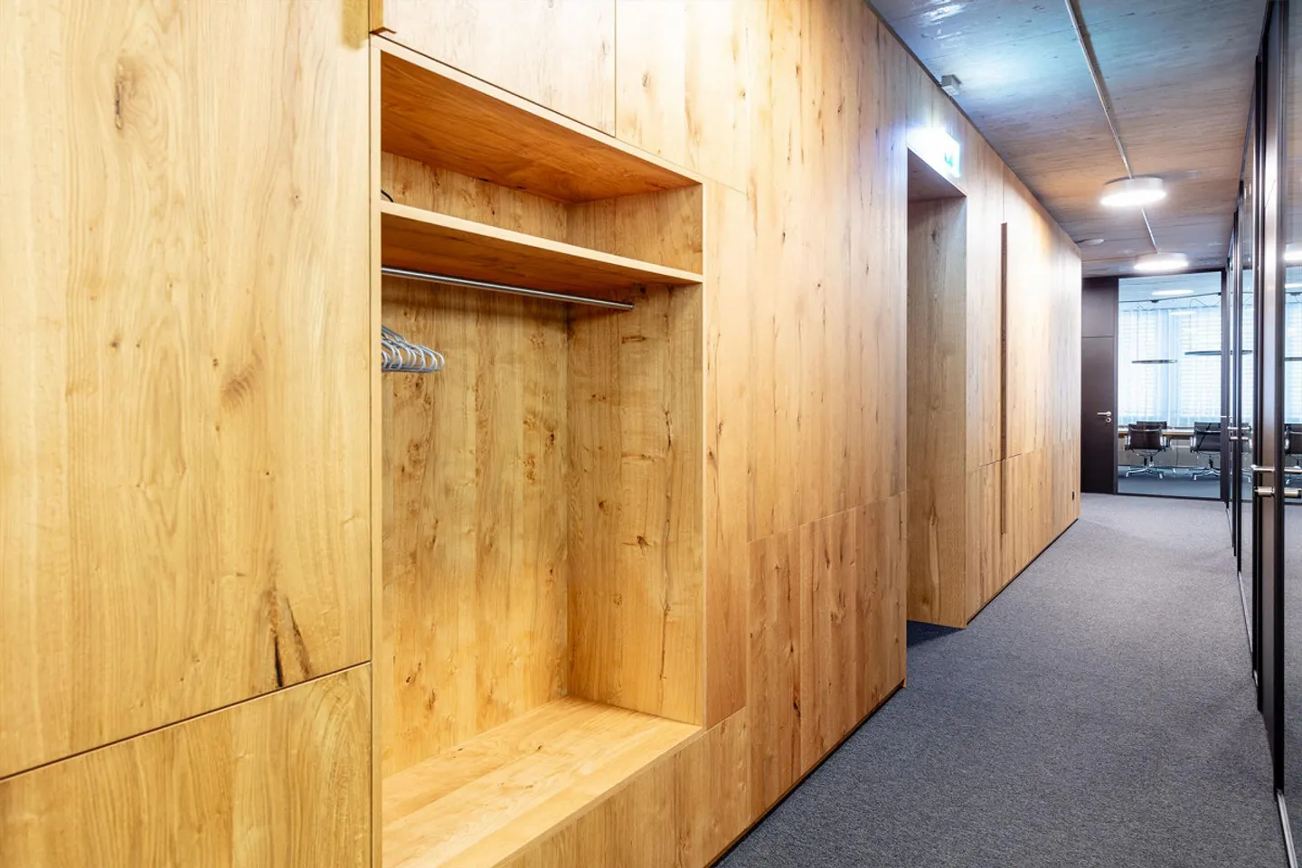 Representative, largely developed office space on the 1st floor - Photo 5 of 7