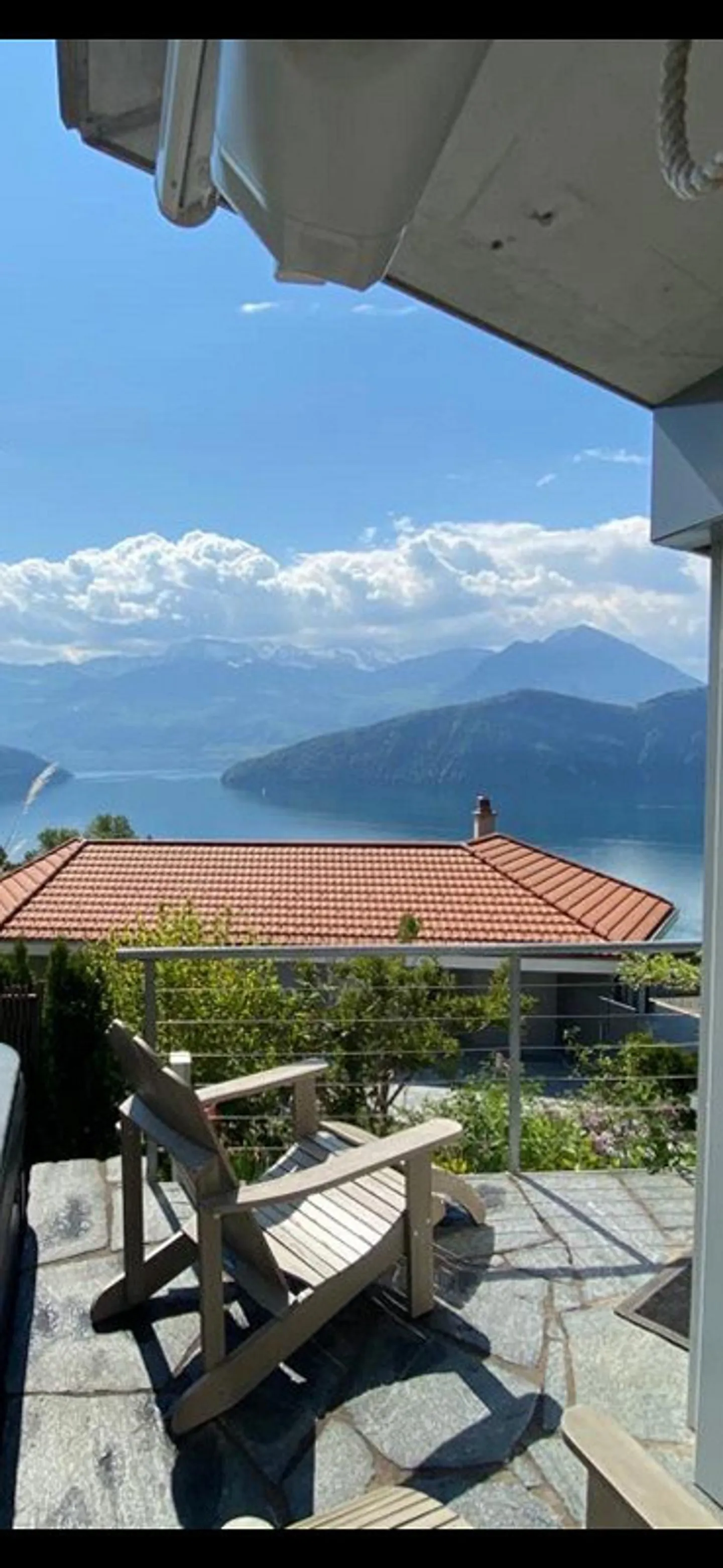 Weggis Appartement 4.5 pièces dans un endroit calme avec vue imprenable - Photo 1 sur 11