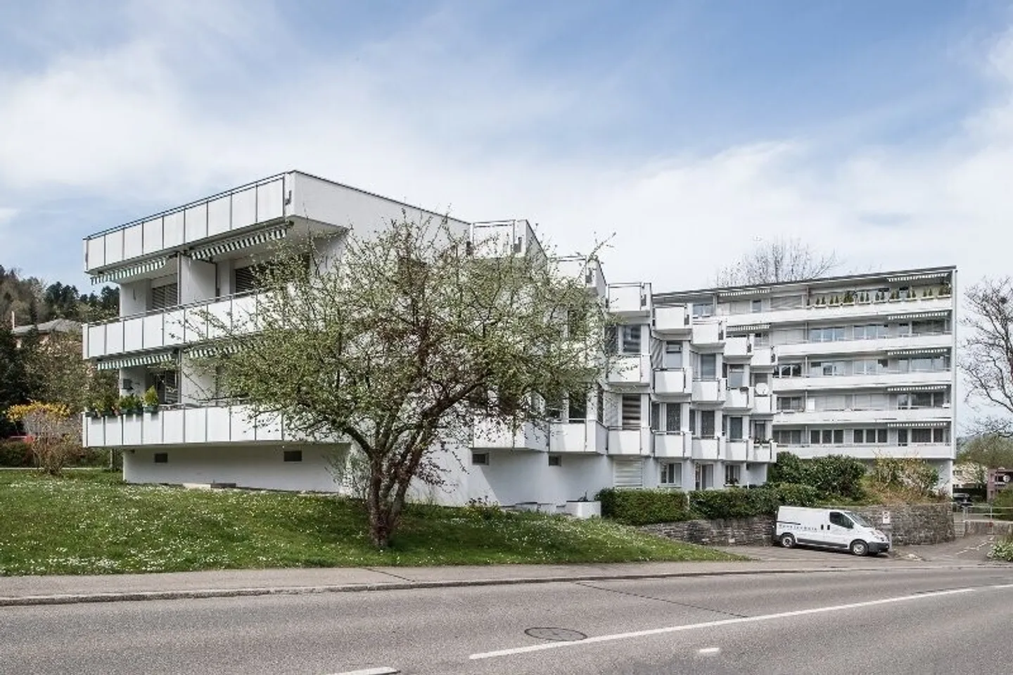 Appartement pour célibataires - Photo 1 sur 5