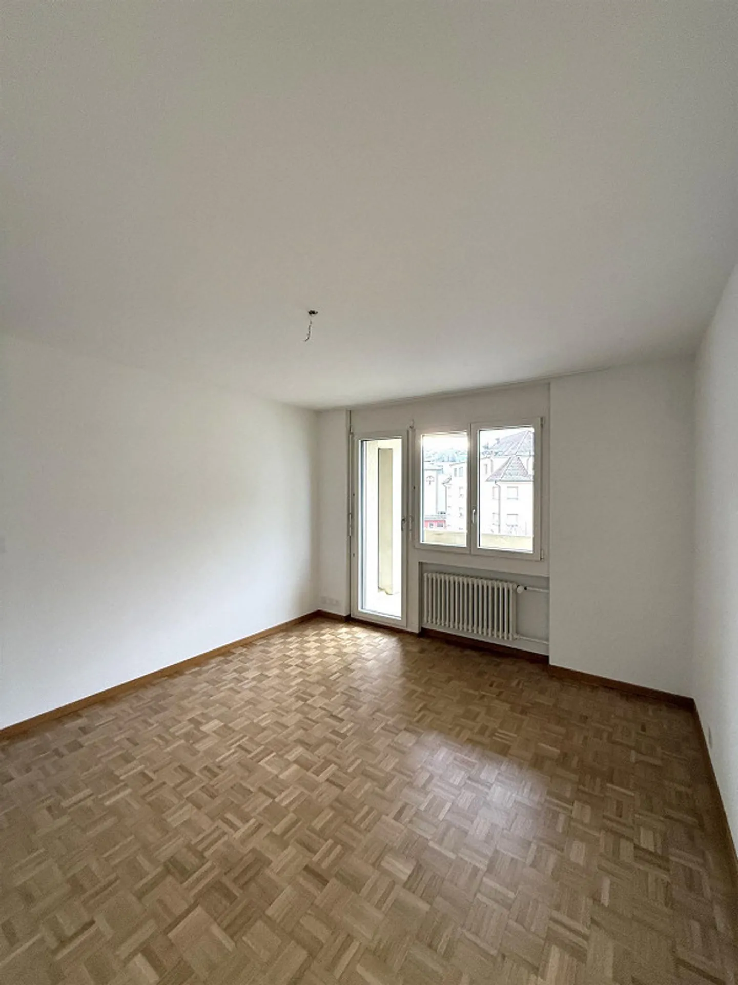 Charming 4.5 Room Apartment - Photo 5 of 9