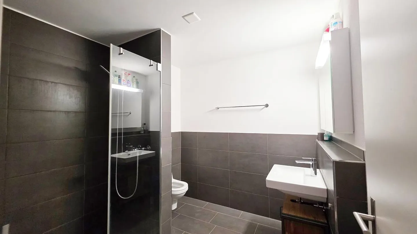 Exklusives Apartment mit Balkon - Foto 6 von 10