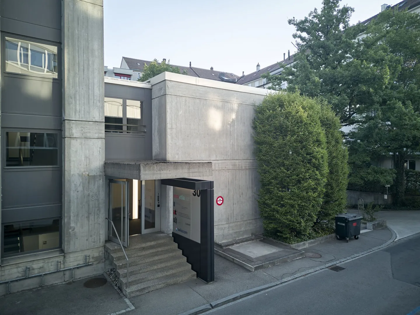 Spazio al piano terra - centrale, spazioso, con espansione se desiderato - Foto 11 di 14