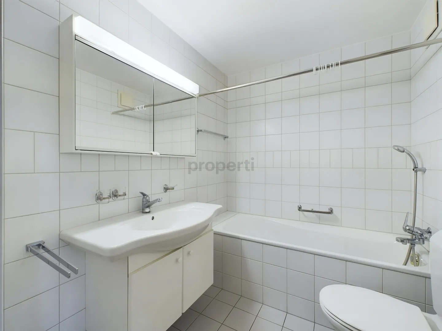 Condominio tranquillo di 4,5 stanze con cantina, Winikon - Foto 8 di 9