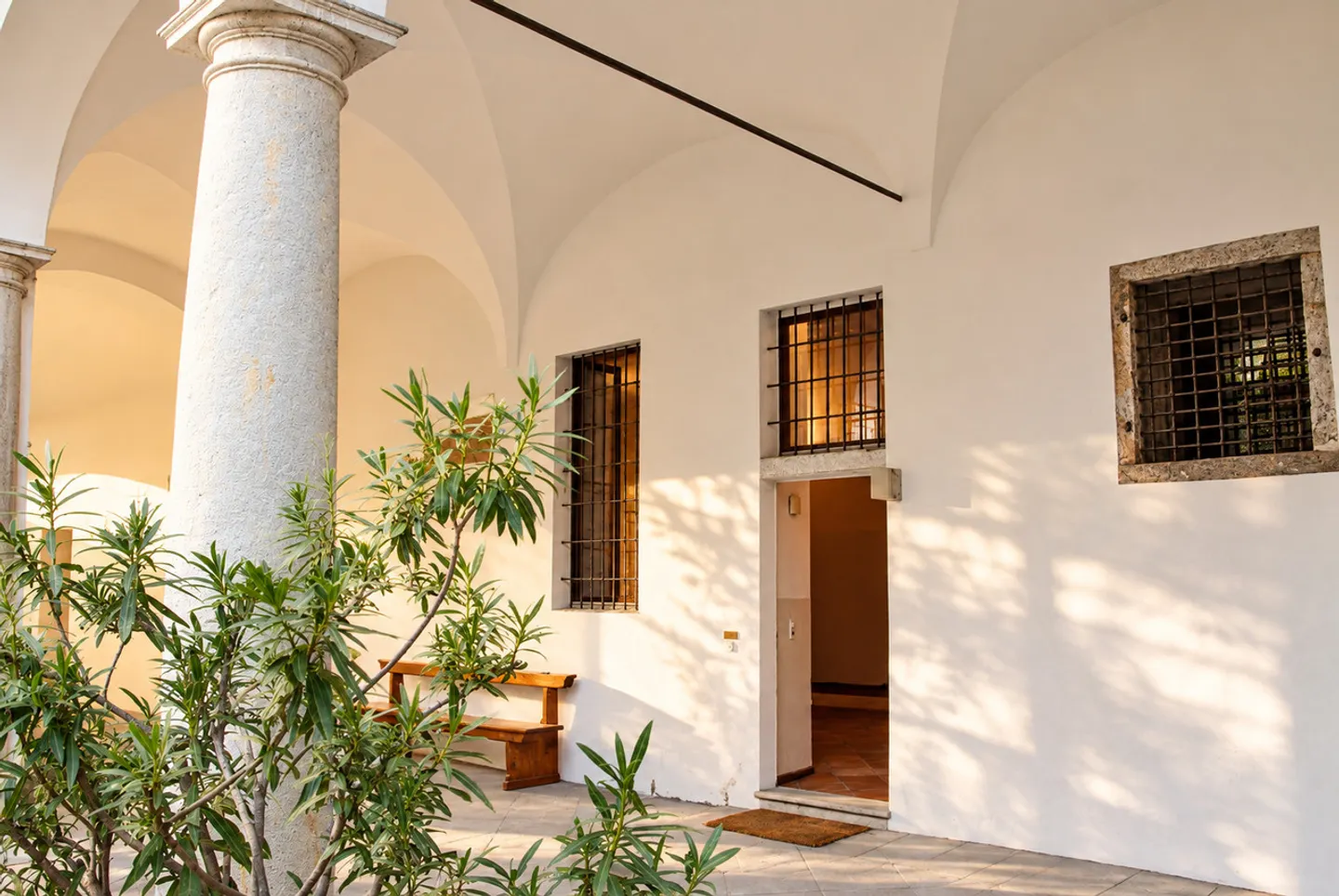 Spacious Office Space in Mendrisio - Photo 2 of 9