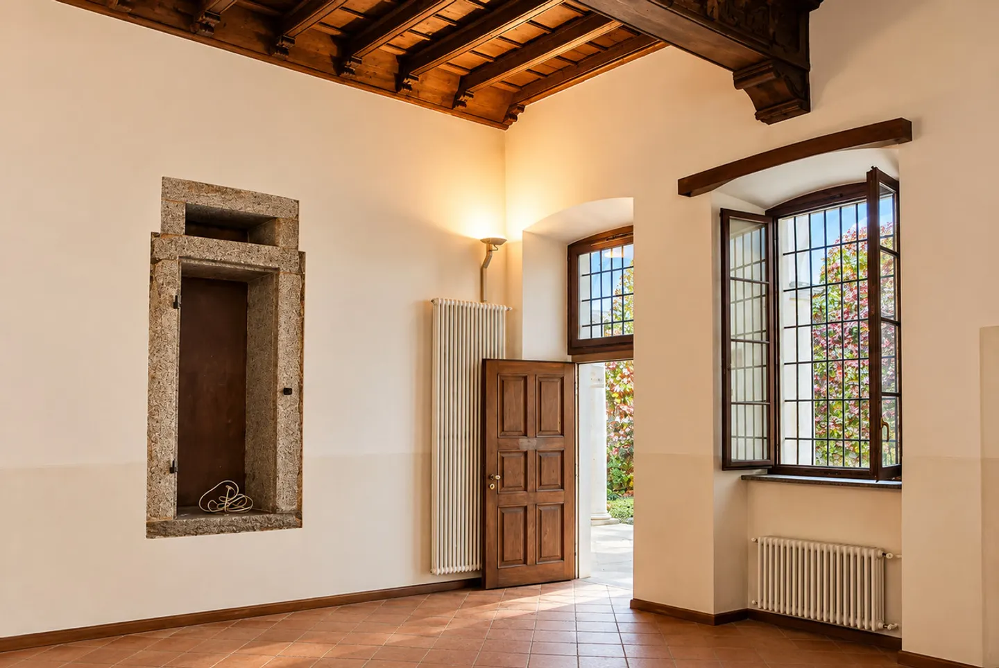 Spacious Office Space in Mendrisio - Photo 4 of 9