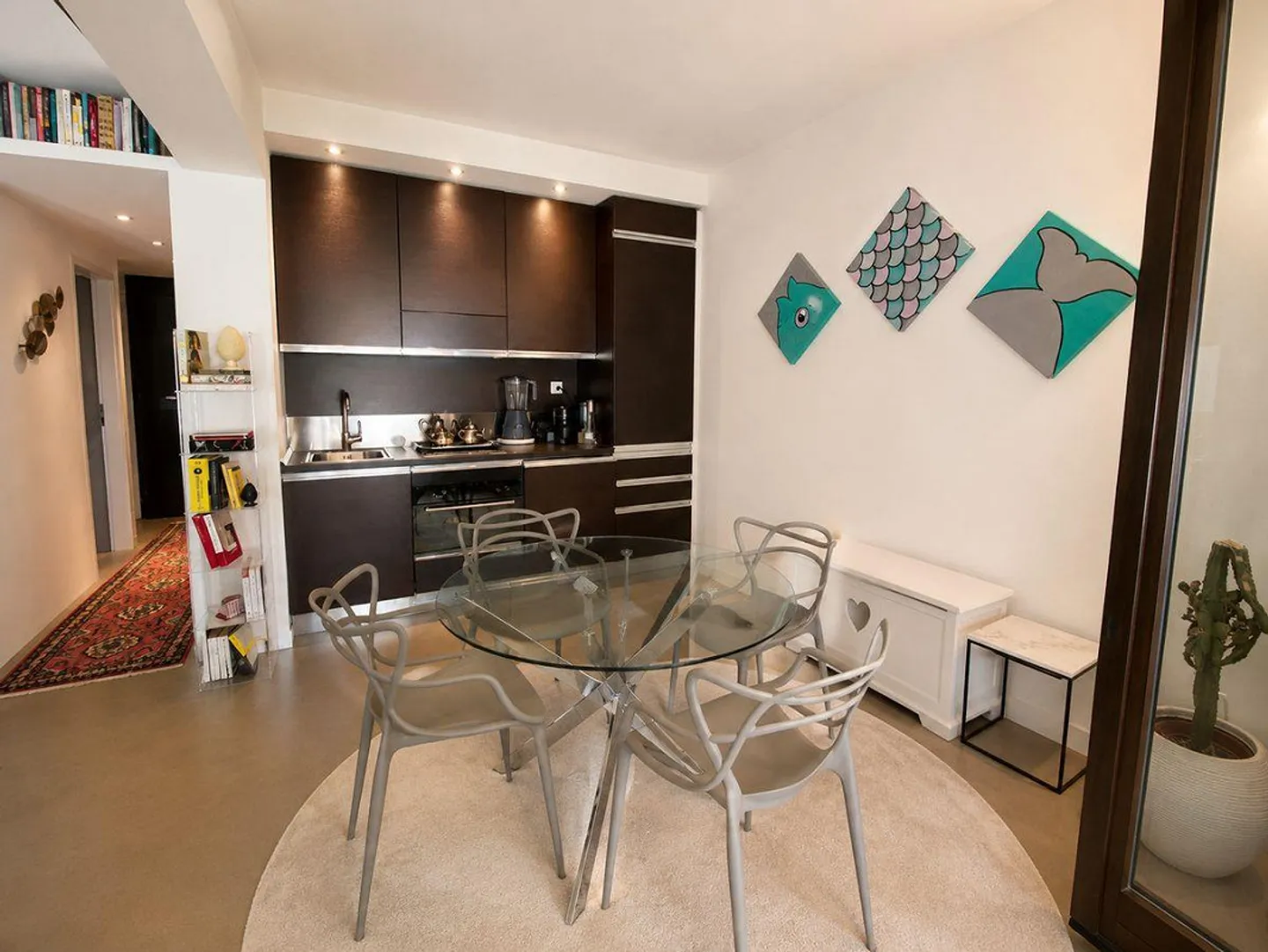 Charming 2.5 Room Apartment with Balcony in Montagnola - Photo 4 of 10