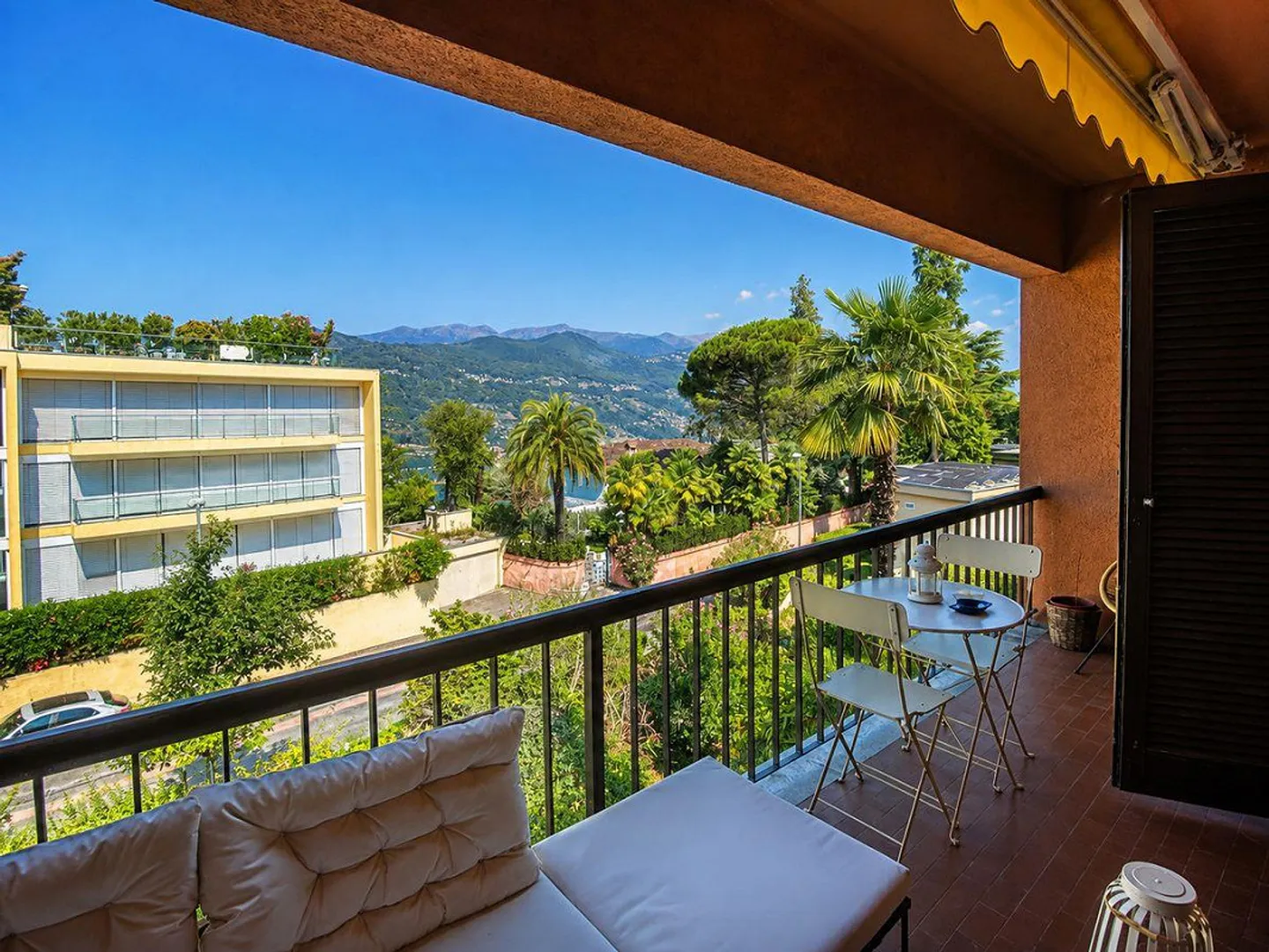 Charming 2.5 Room Apartment with Balcony in Montagnola - Photo 10 of 10