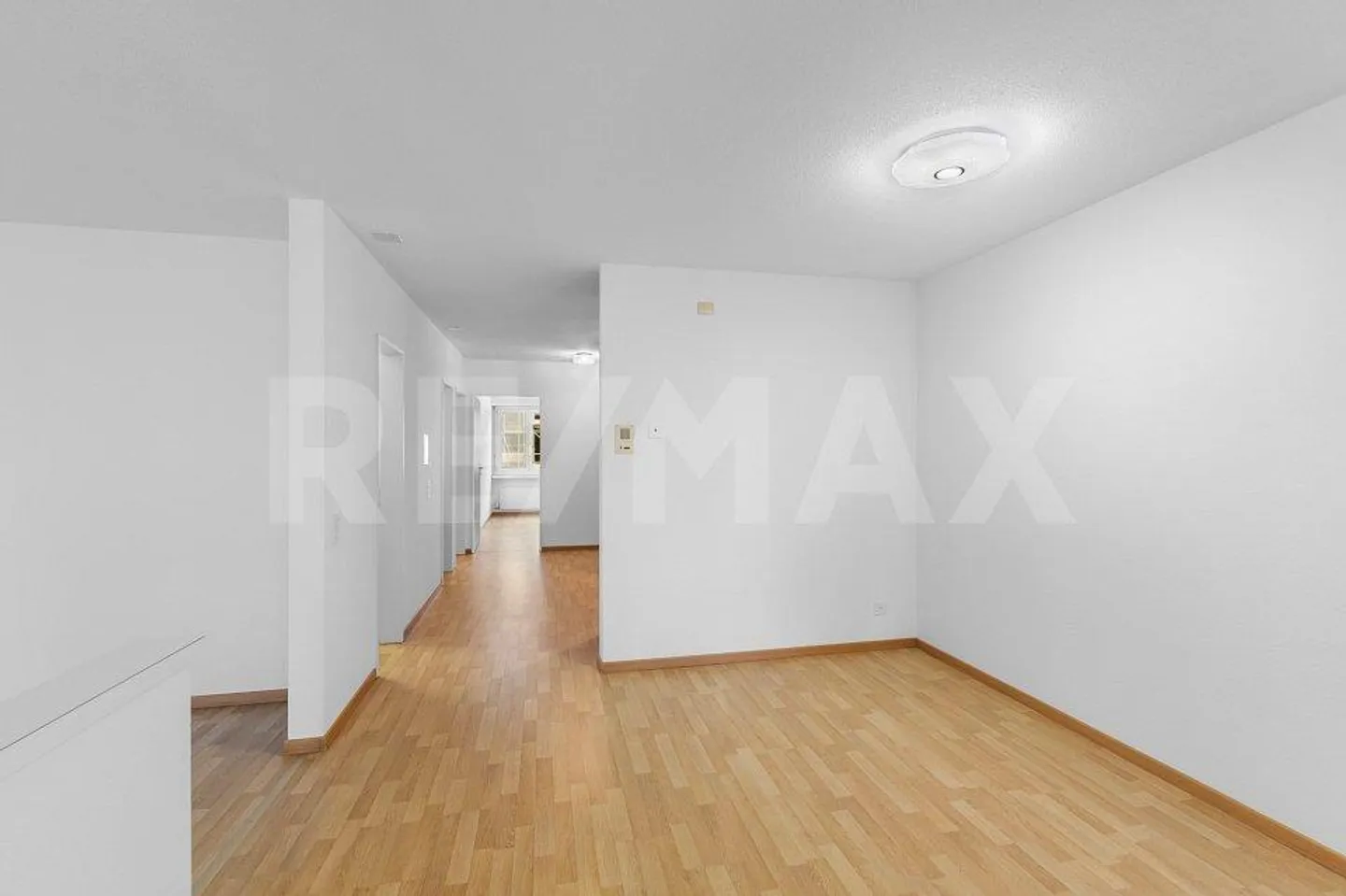 Space Wonder: 5.5-Room Apartment in Wohlen AG - Photo 4 of 13