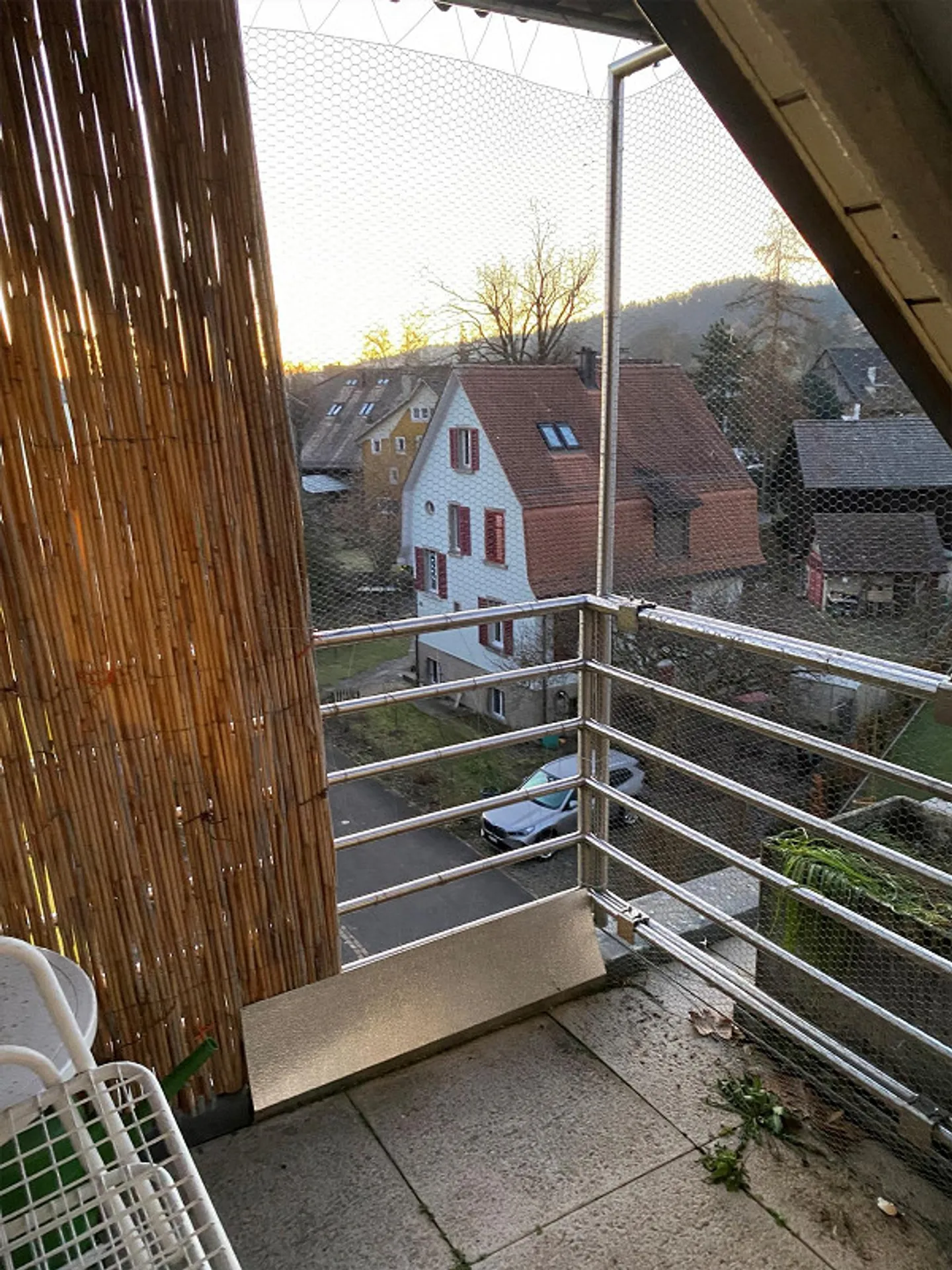 Appartement sous les combles meublé de 3 pièces spécial - Photo 1 sur 11