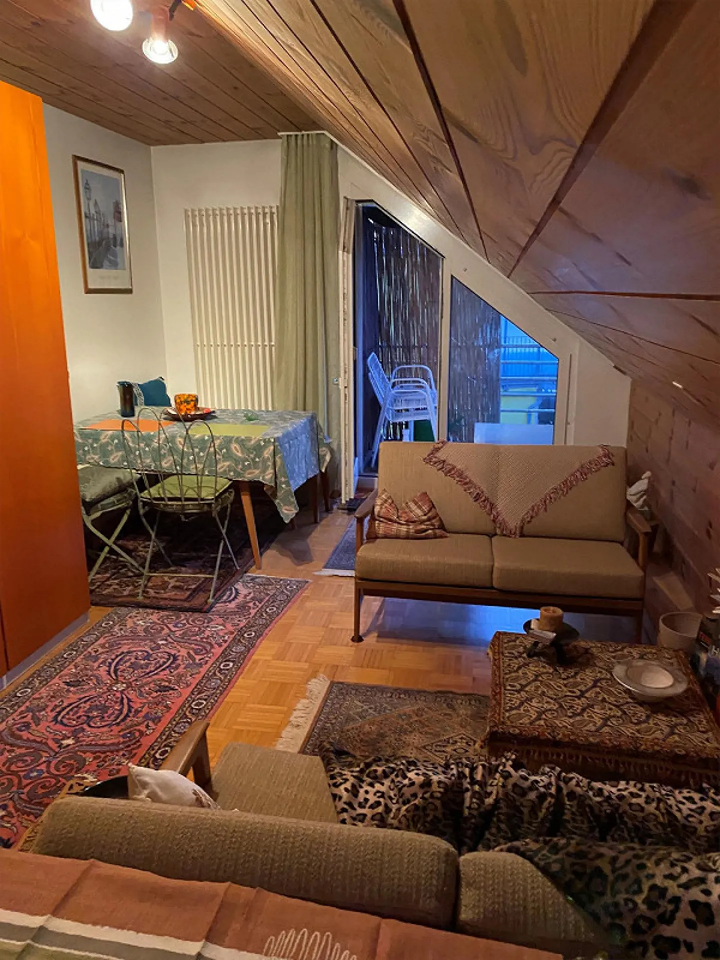 Appartement sous les combles meublé de 3 pièces spécial - Photo 7 sur 11