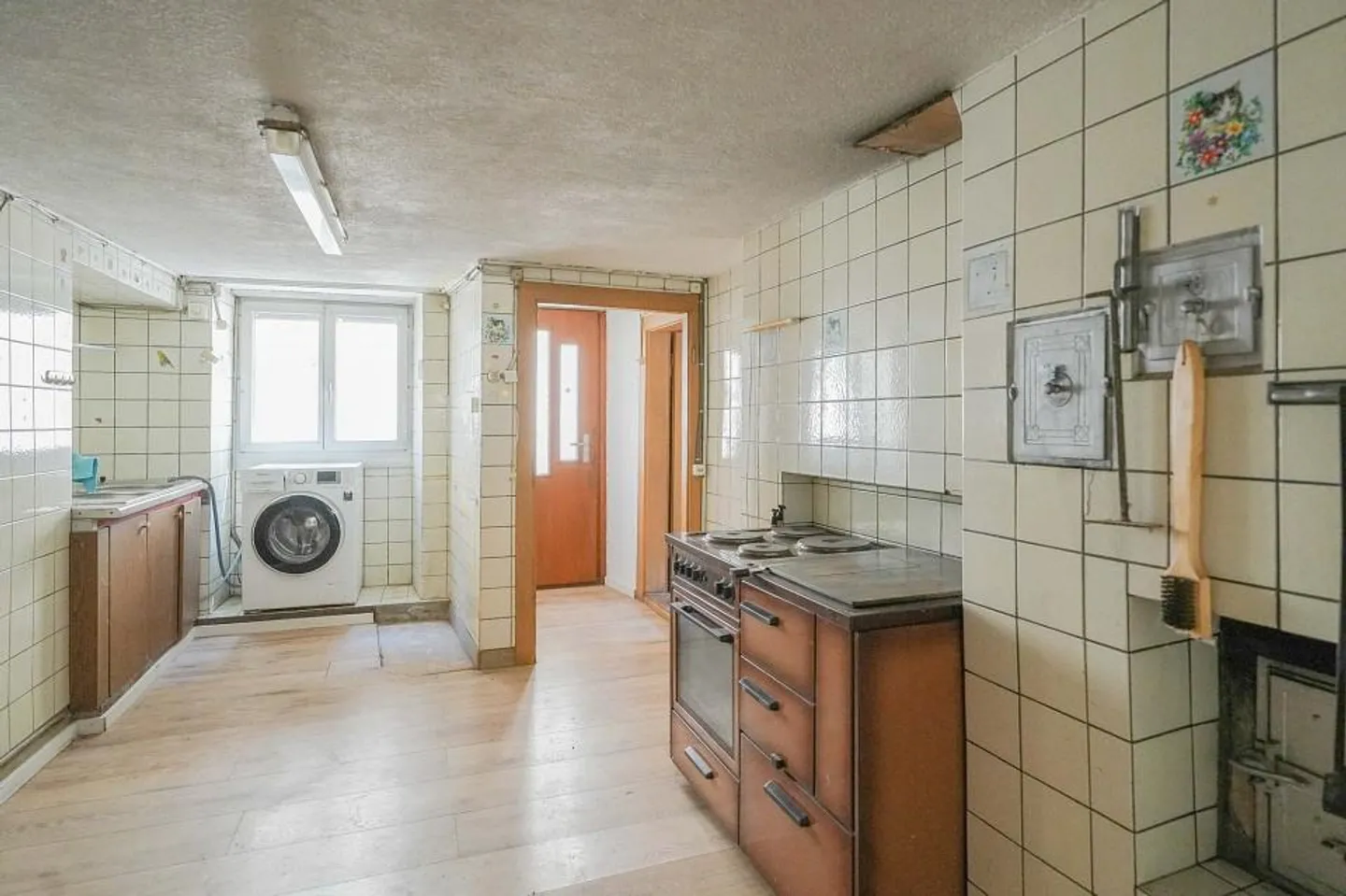 Property with plenty of space, outdoor area, and development potential - Photo 3 of 13