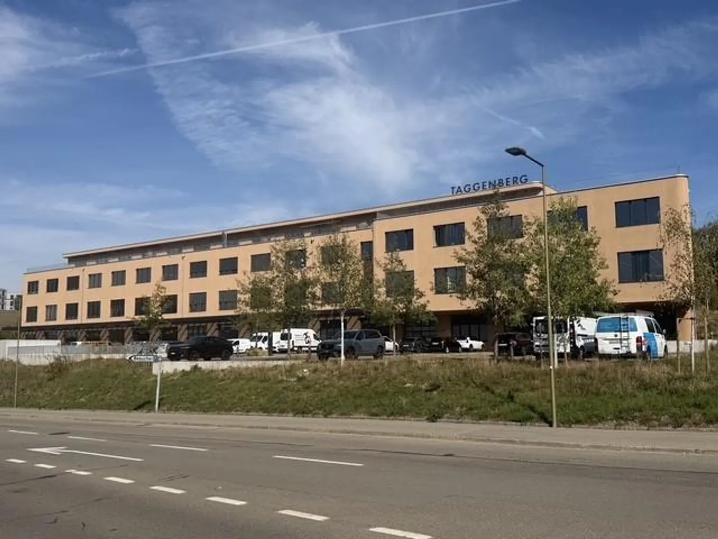 Moderne Gewerbefläche in Winterthur - Foto 1 von 6