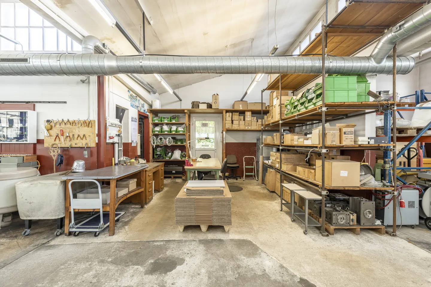 Salle de production avec des possibilités d'utilisation polyvalentes - Photo 5 sur 10