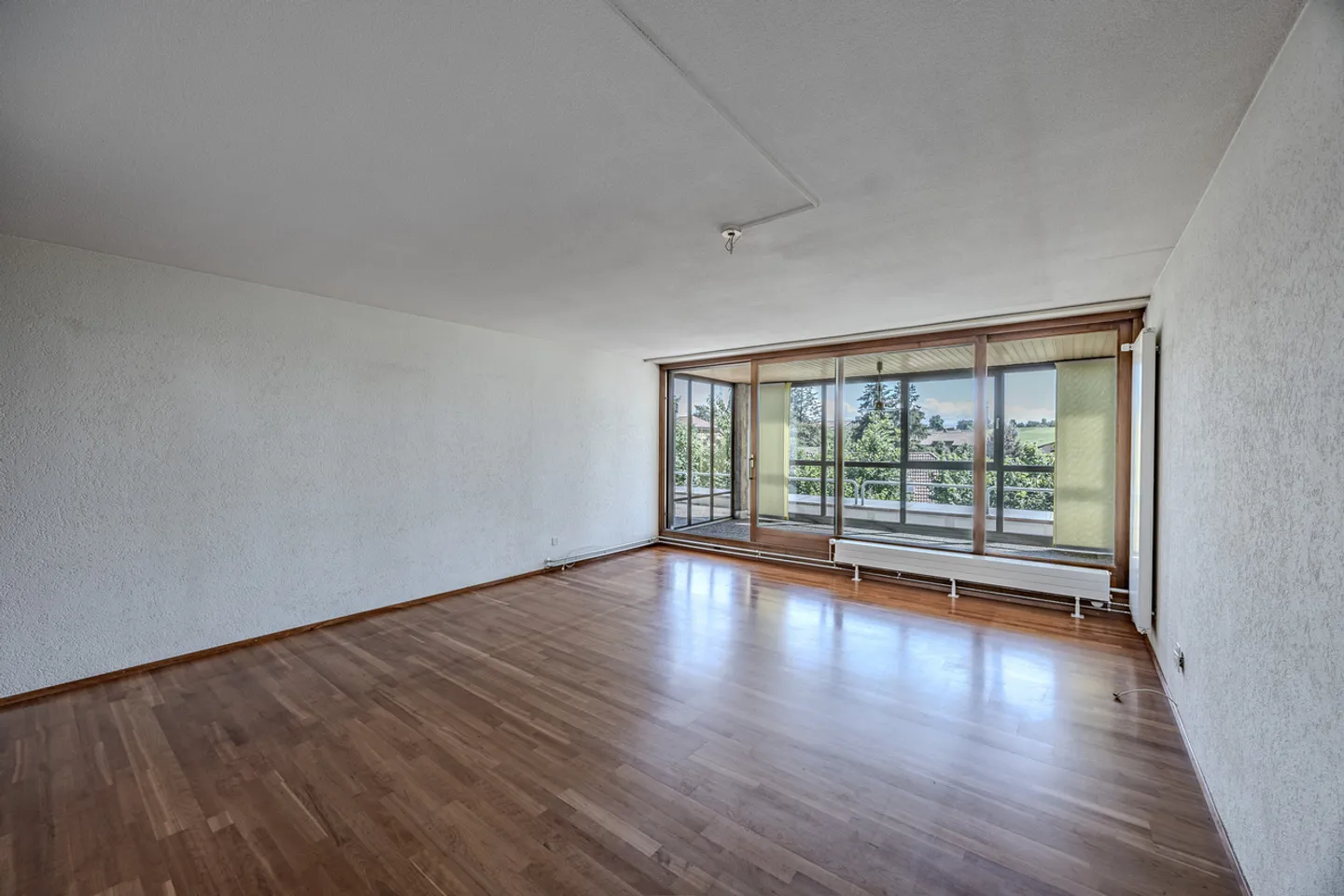 Tanto spazio su un livello: Casa a terrazza con potenziale - Foto 3 di 8