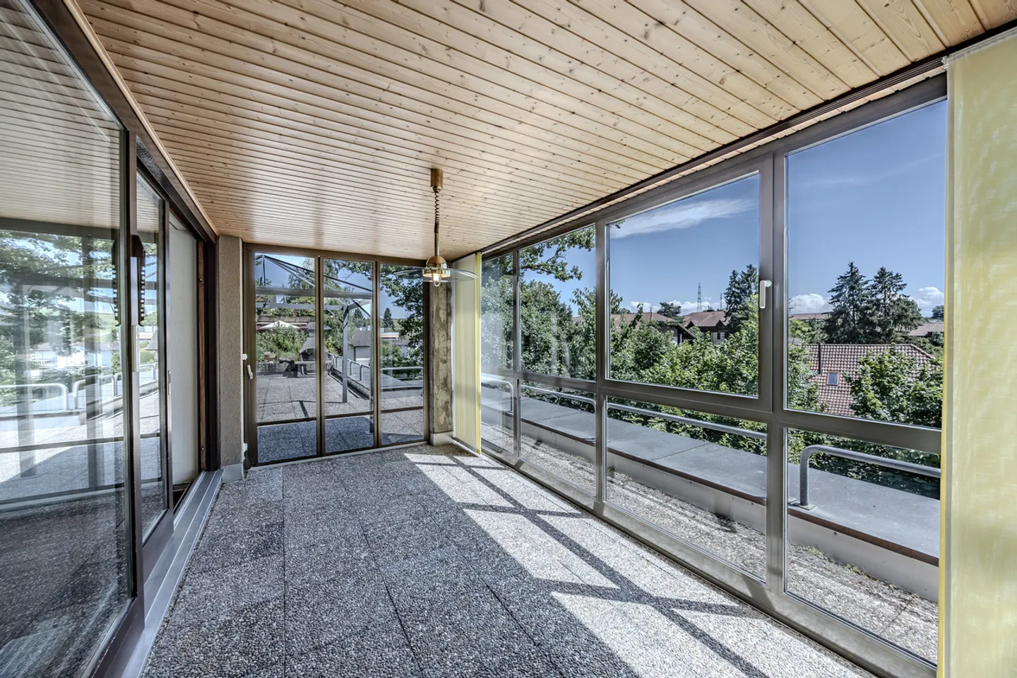 Tanto spazio su un livello: Casa a terrazza con potenziale - Foto 7 di 8
