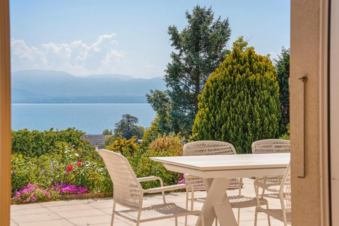 Villa Élégante avec Vue Époustouflante - Photo 10 sur 10