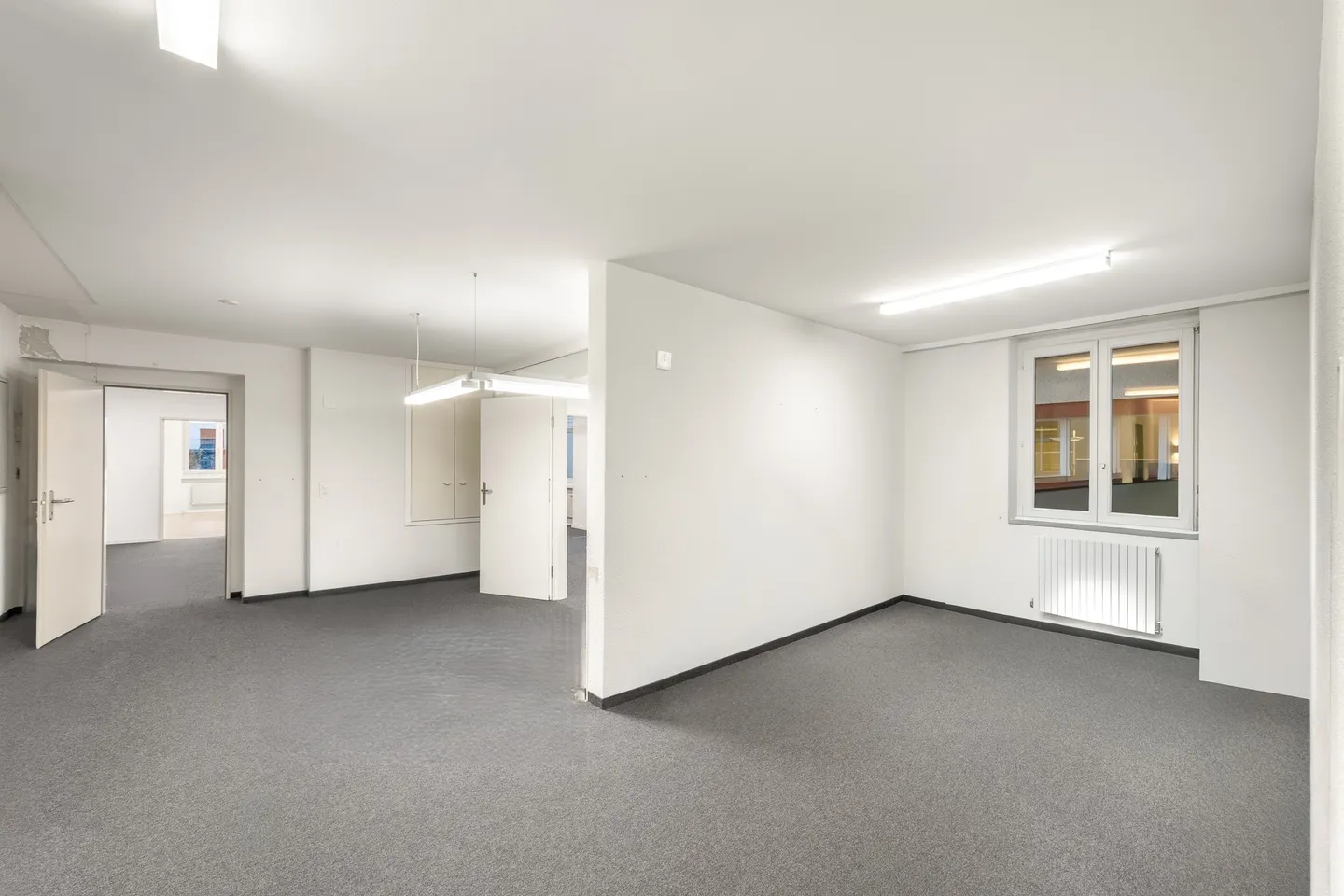 Commercial Space in Schaffhausen - Photo 3 of 9