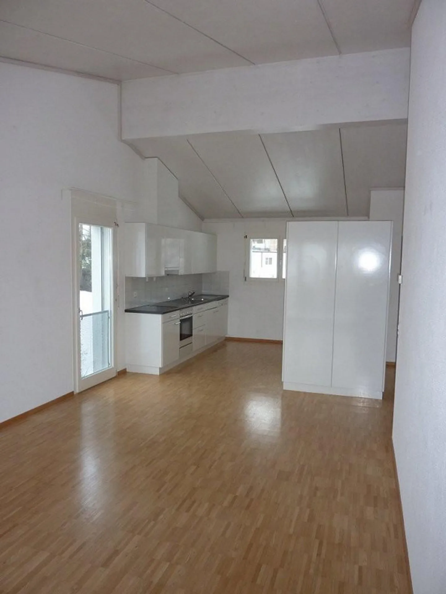 Enjoy the peace - Photo 3 of 7