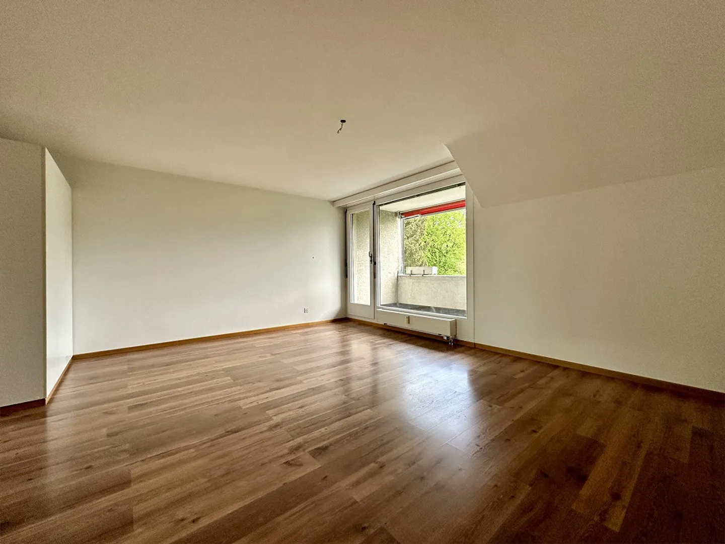 Bright apartment with balcony and shared garden - Photo 14 of 15