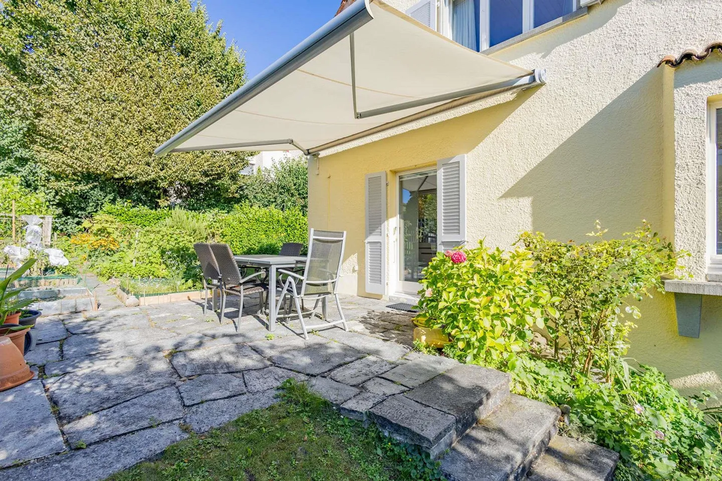 Exklusive freistehende Familiehaus - Foto 8 von 15